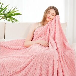 Plush Pink Textured Twin Blanket